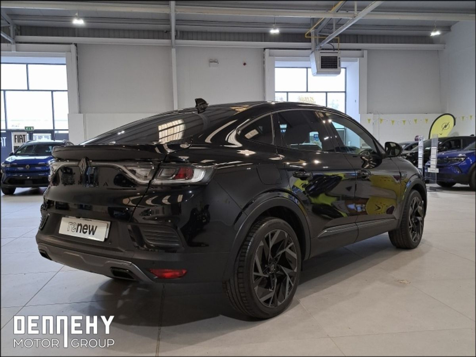 2025 Renault Arkana - image 28