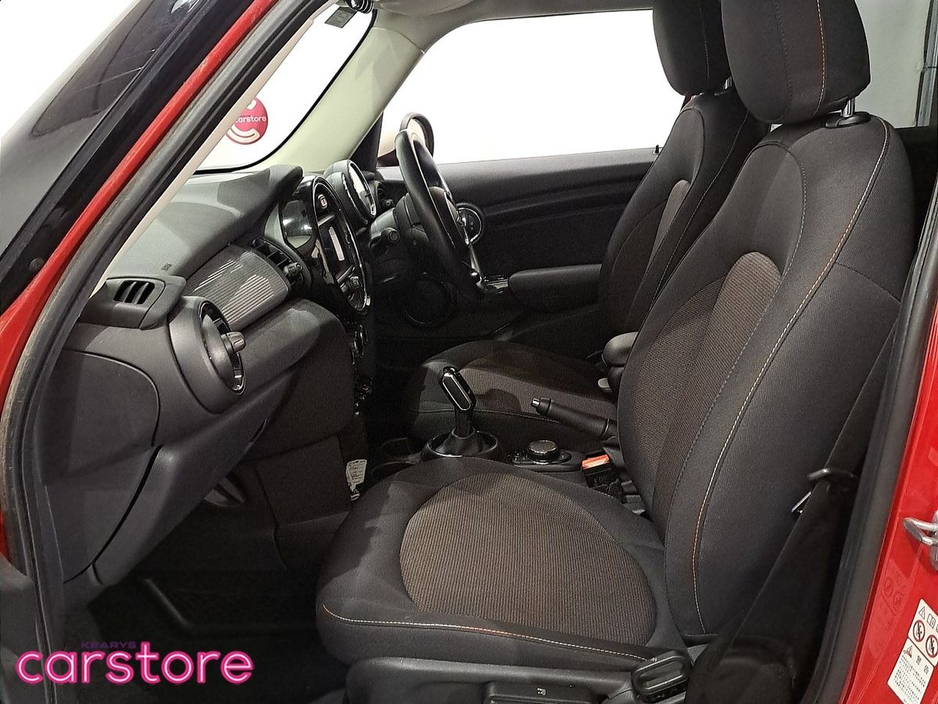 2018 MINI Hatch 1.5 Automatic €20,880