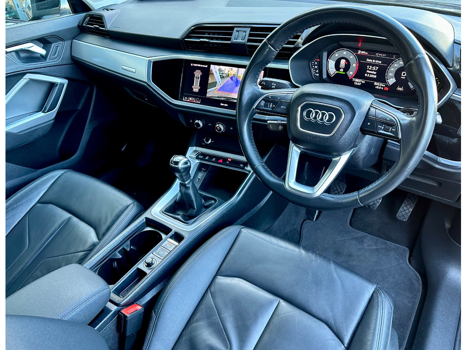 2019 Audi Q3 - image 14