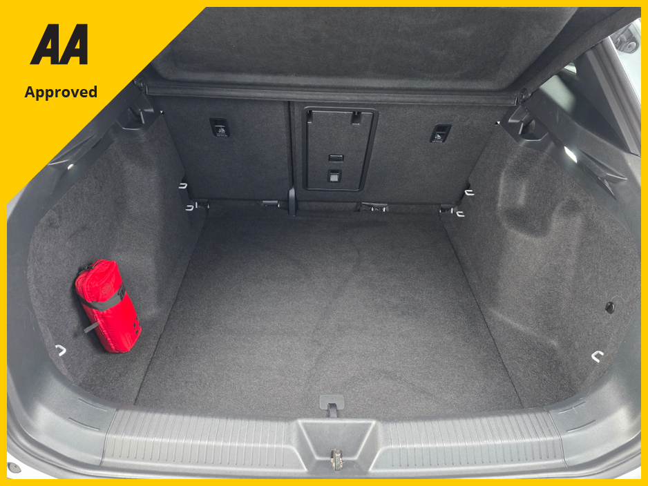 2023 Volkswagen ID.4 * PRO 77KW * LOW MILES €26,900