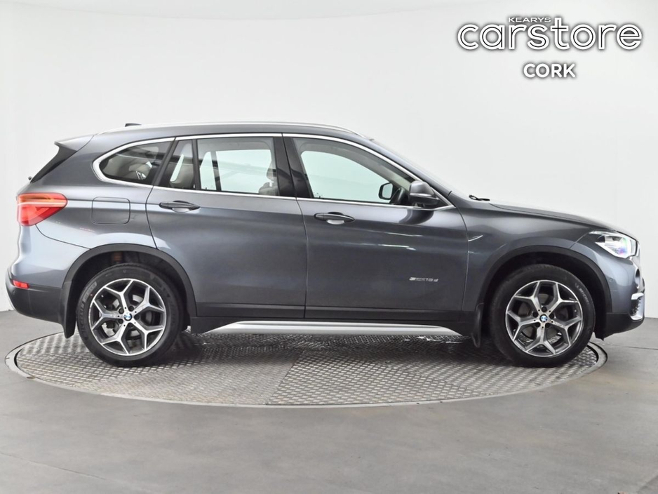 2017 BMW X1 - image 2