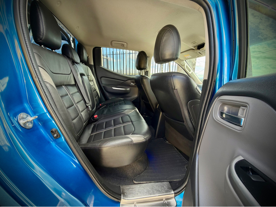 2018 Mitsubishi L200 - image 10