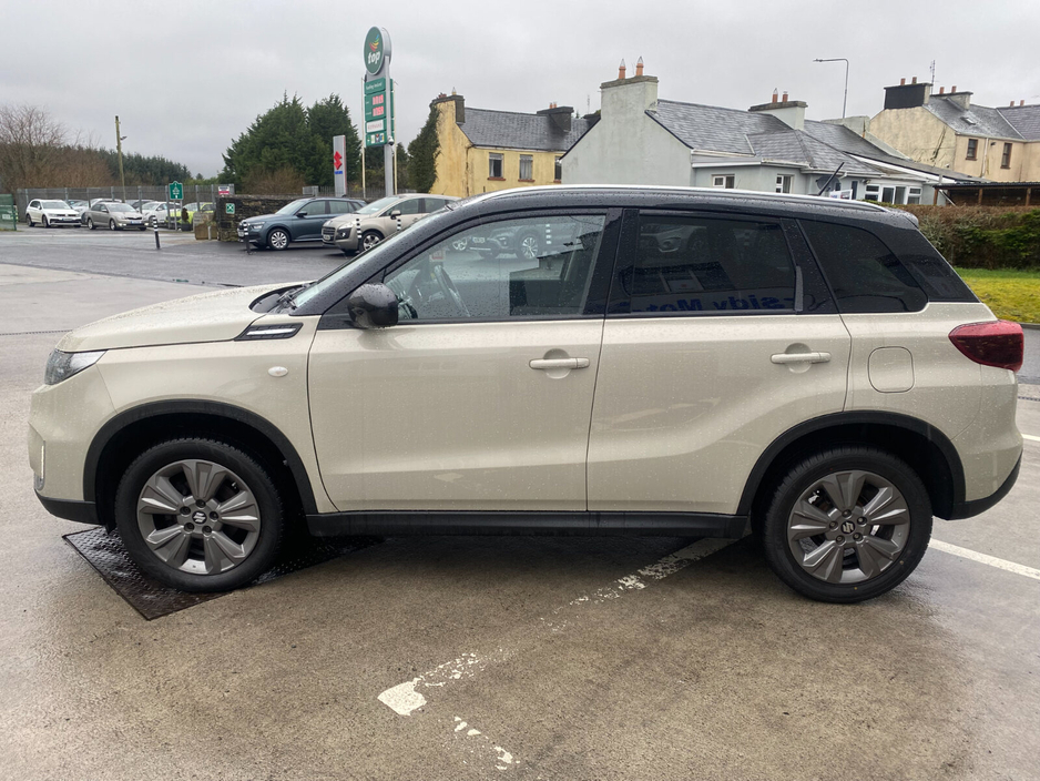 2023 Suzuki Vitara 1.4 Hybrid SZ4 MT €22,950