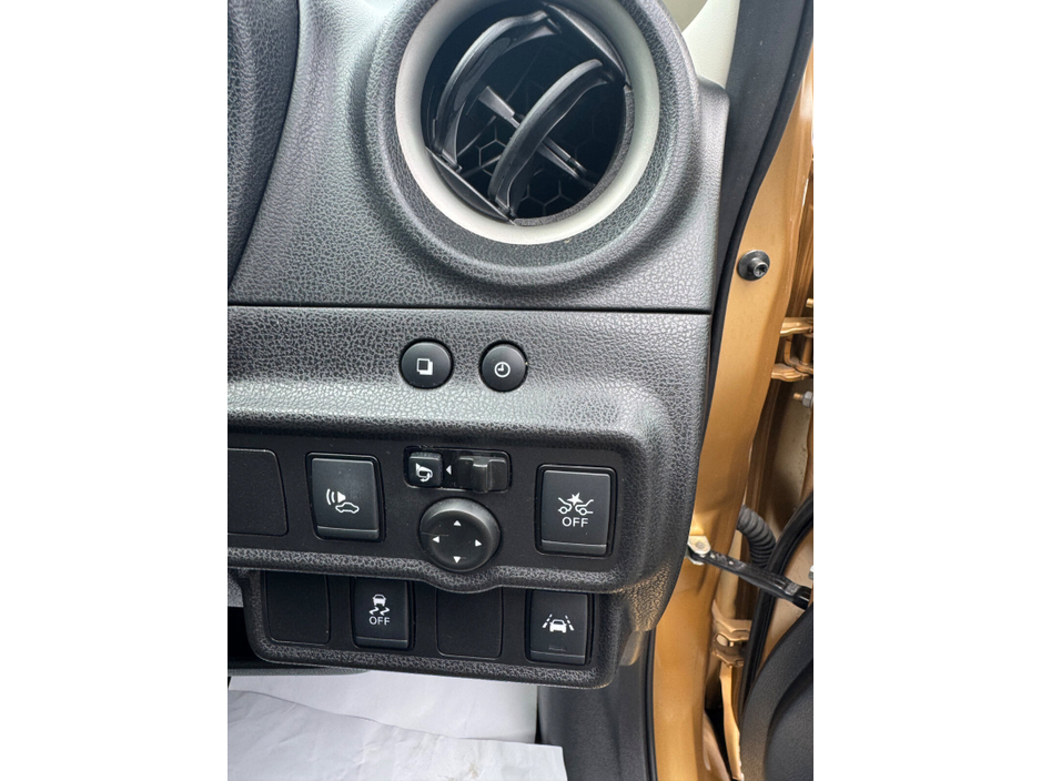 2019 Nissan Note - image 11