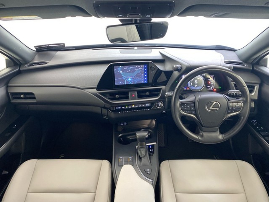 2023 Lexus UX 250 H Dynamic €38,950