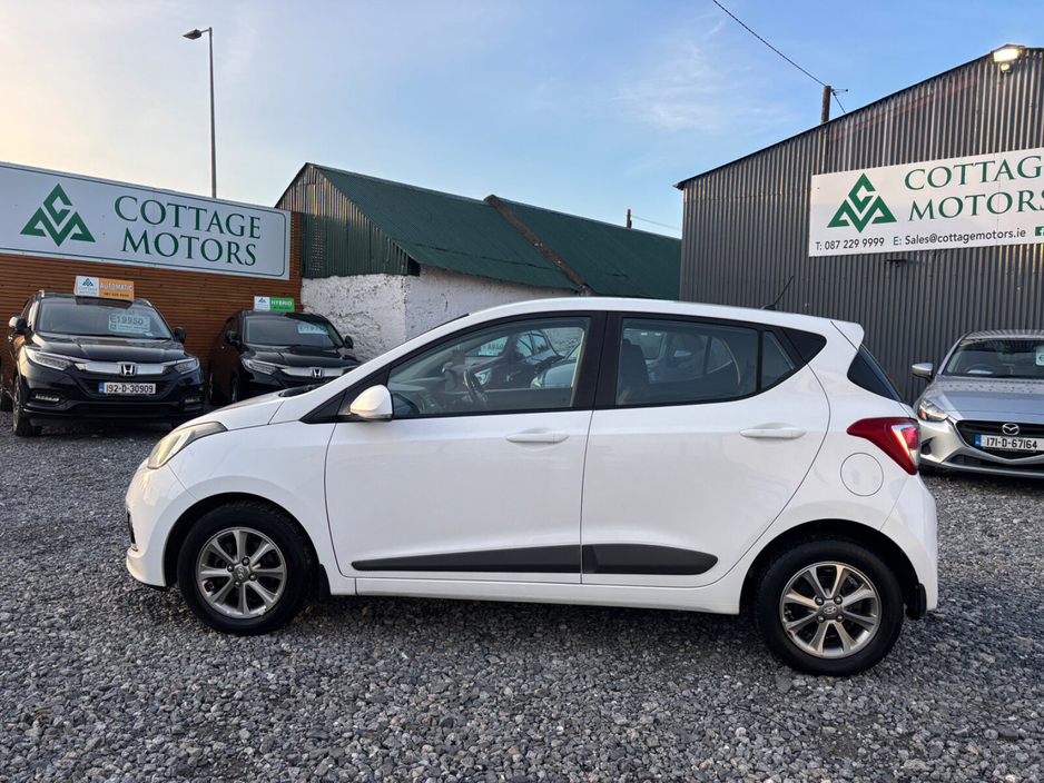 2016 Hyundai i10 - image 10