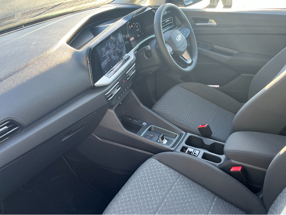 2026 Ford Tourneo Connect Titanium Auto, Wheelchair Accessible (Taxi Spec) €66,000