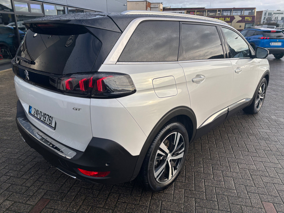 2024 Peugeot 5008 1.2 Hybrid 136bhp E-DCS6 GT €40,950