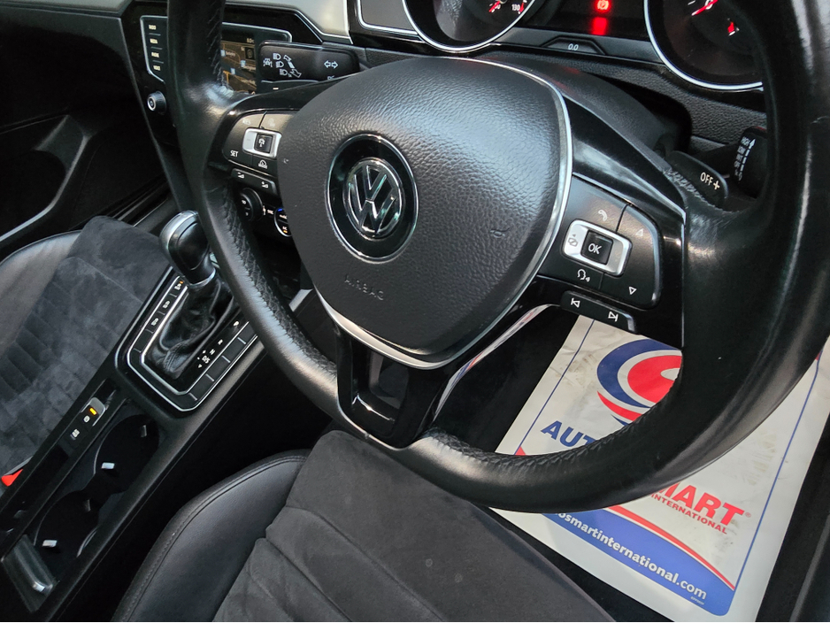 2017 Volkswagen Passat GT TDI BLUEMOTION 4MOTION TECHNOLOGY DSG €28,995