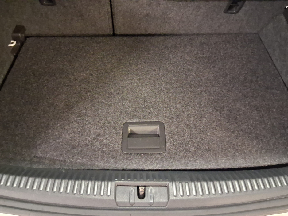 2014 Volkswagen Polo **LOW MILEAGE** €9,888