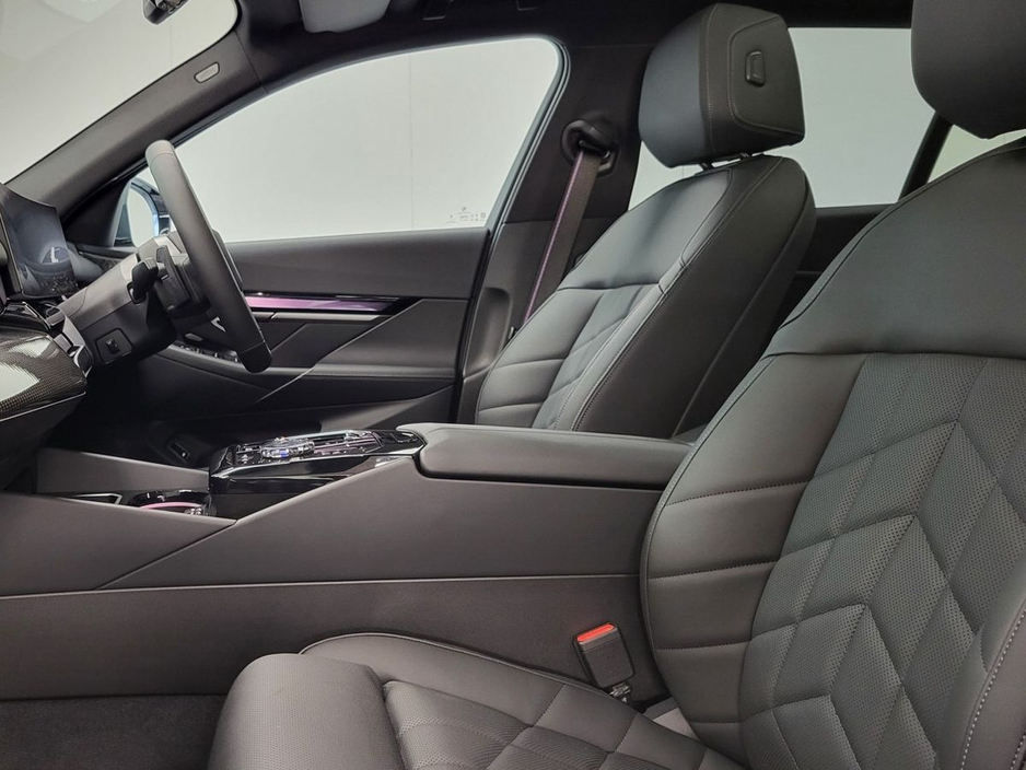 2025 BMW i5 eDrive40 M Sport Pro €82,975