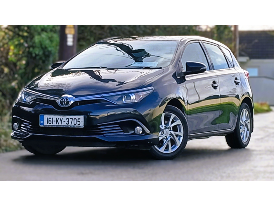 2016 Toyota Auris 1.2T ICON VVT-I 114BHP 5DR €12,900