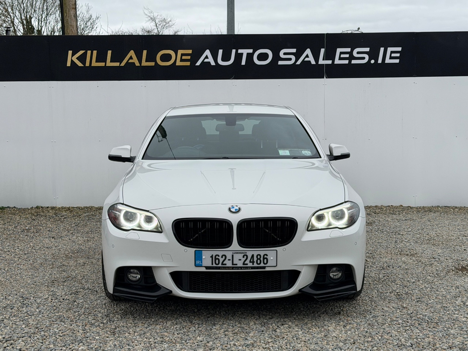 2016 BMW 5 Series - image 2