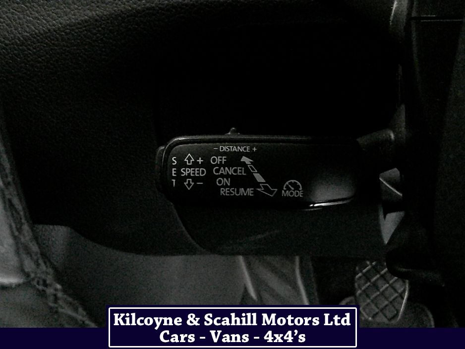 2017 Skoda Superb - image 27