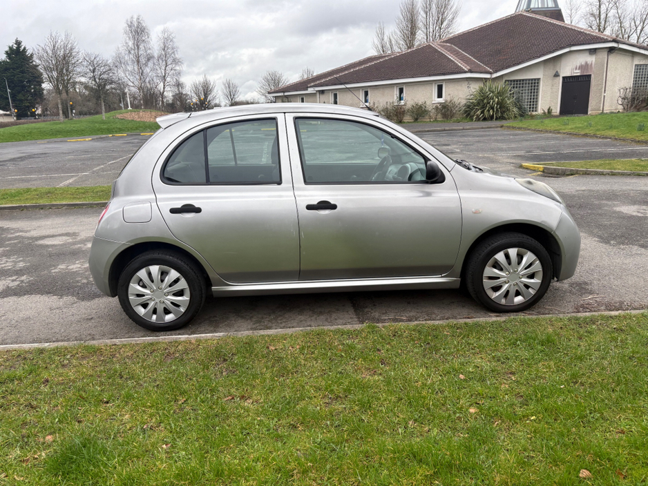 2006 Nissan Micra - image 4