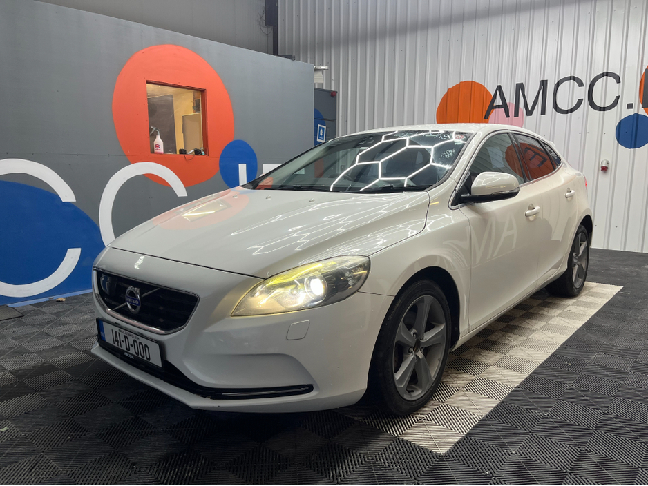 2014 Volvo V40 €10950 2014 VOLVO V40 T4 1.6 AUTOMATIC / ELECTRIC MEMORY & HEATED SEATS / CRUISE CONTROL €10,950