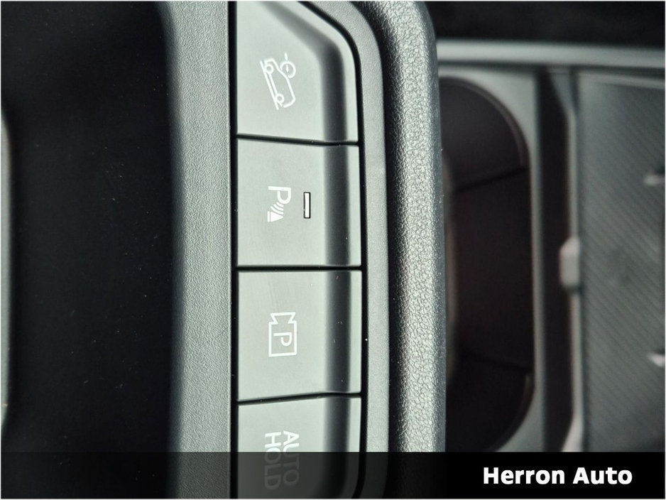 2026 Kia EV4 - image 10