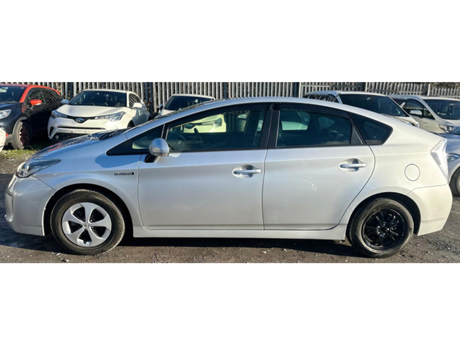 2012 Toyota Prius 1.8 Automatic petrol Hybrid Low Mileage (0324) €8,995