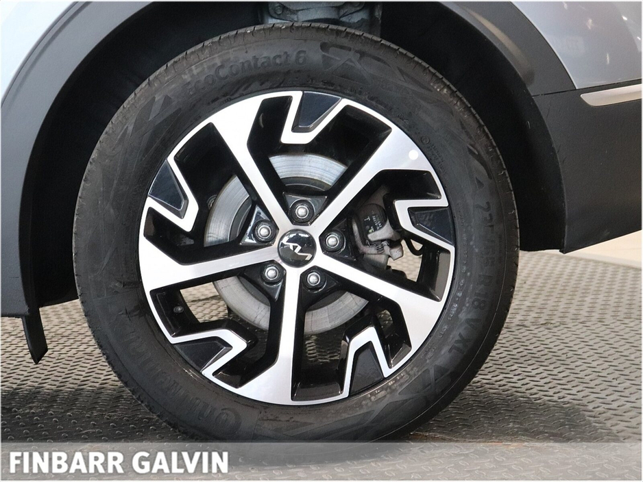 2022 Kia Sportage - image 14