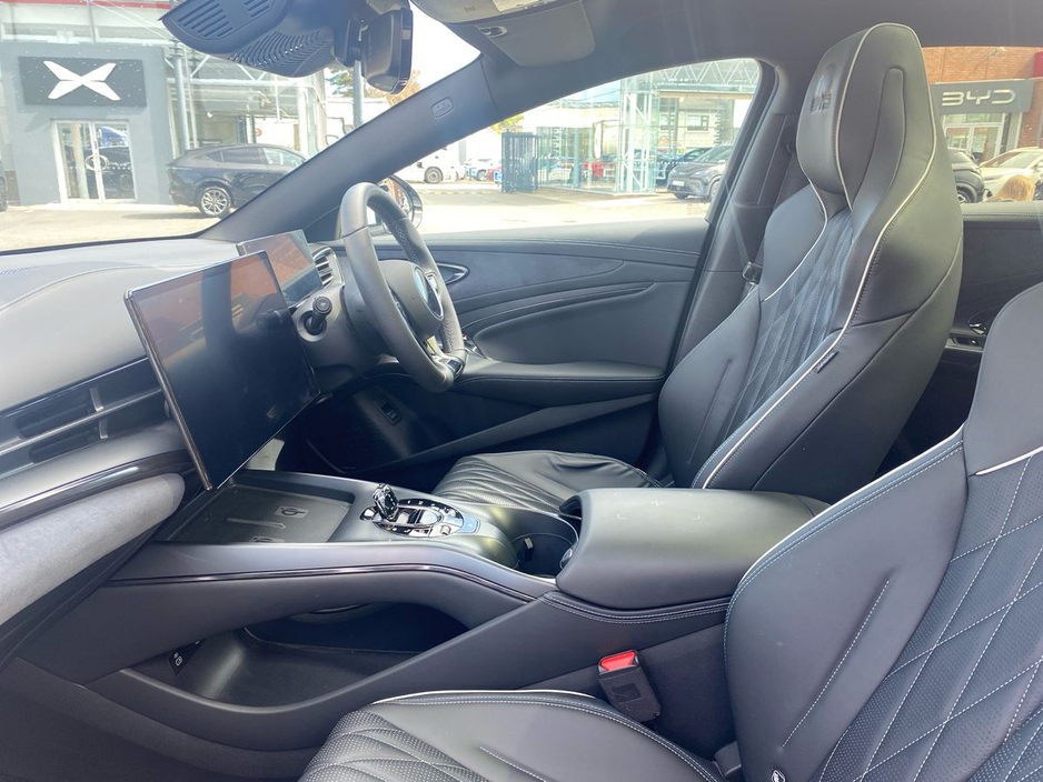 2024 BYD Seal - image 14