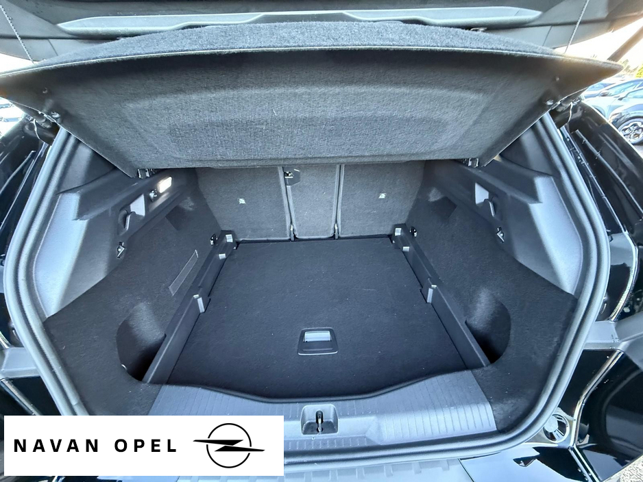 2025 Opel Grandland - image 11