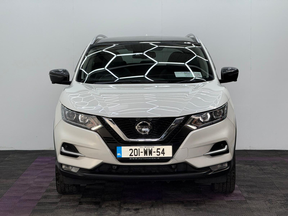 2020 Nissan Qashqai - image 2