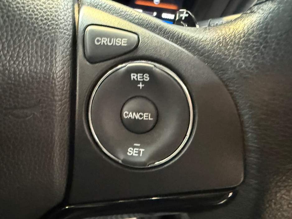 2015 Honda Vezel - image 18