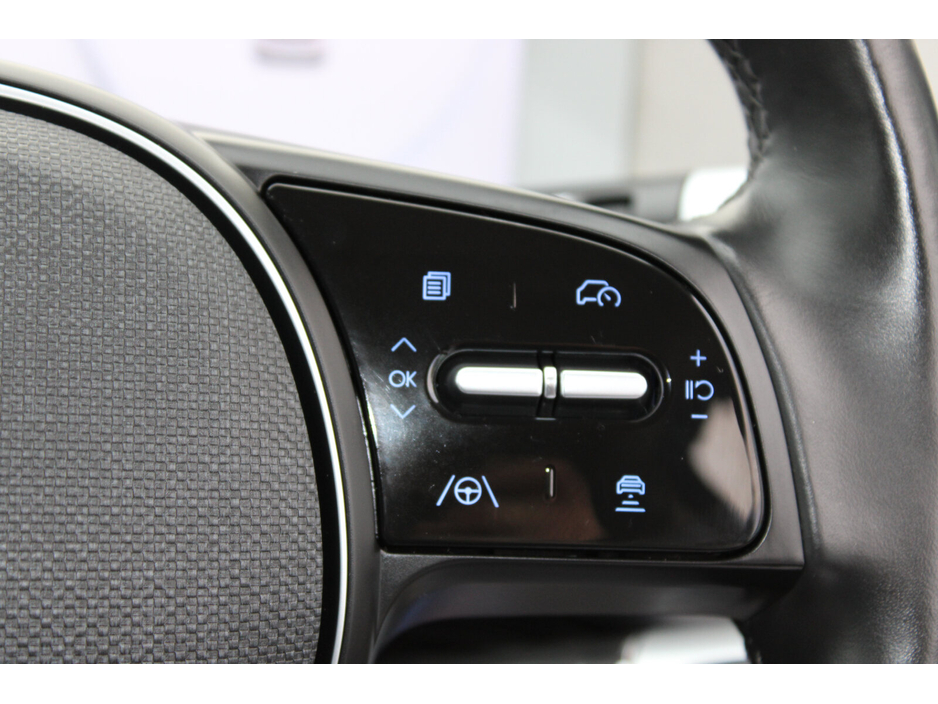 2023 Hyundai Ioniq 5 77kW Premium Plus LE €35,950