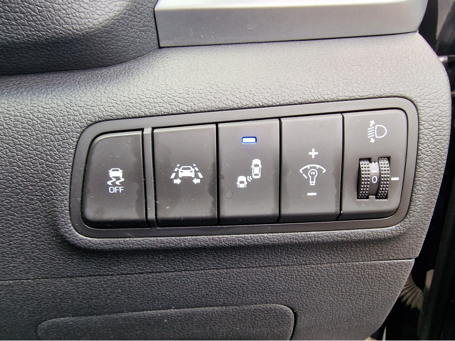 2017 Hyundai Tucson - image 25