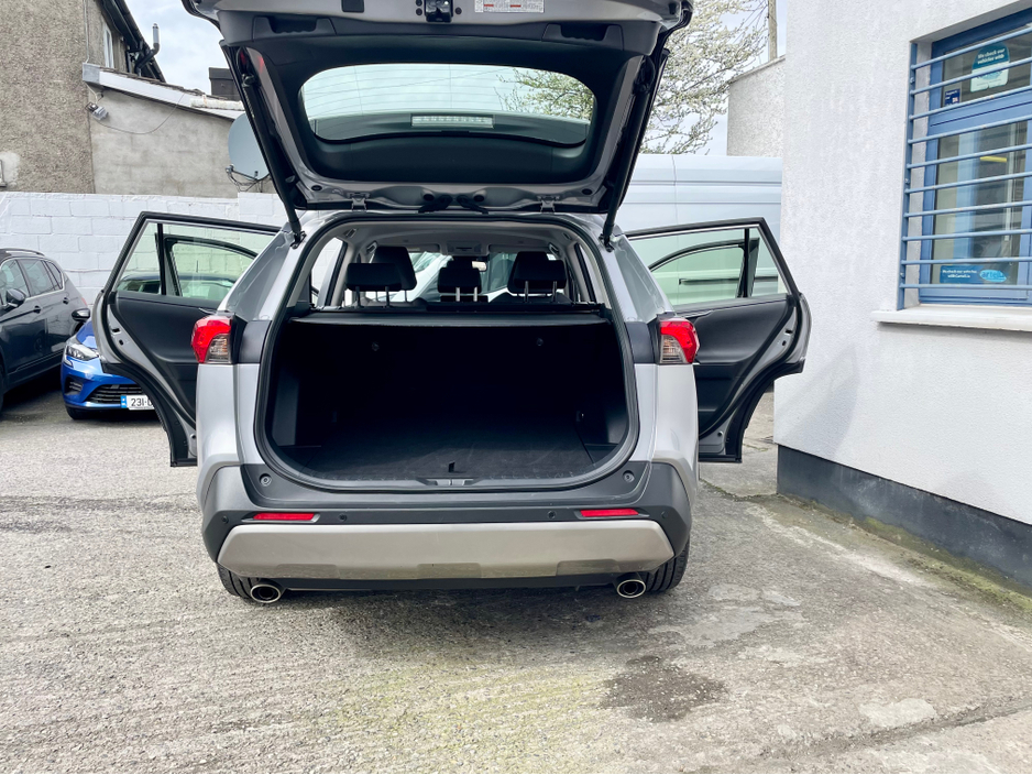 2024 Toyota Rav4 - image 23