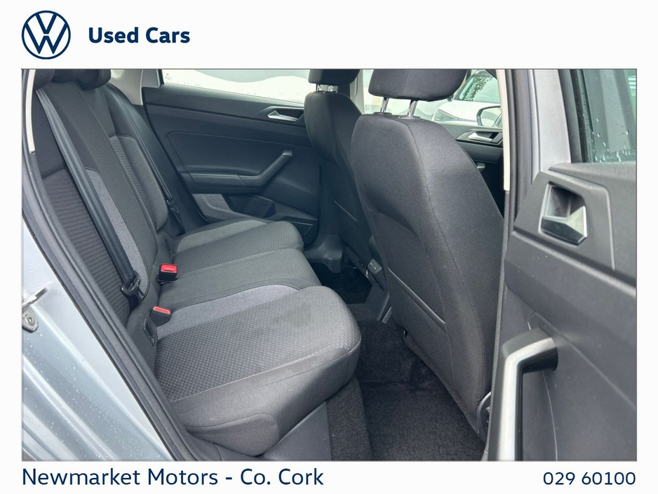 2024 Volkswagen Polo - image 3