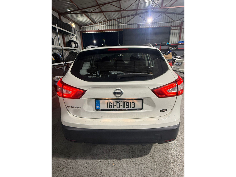2016 Nissan Qashqai 1.2 SV €11,500