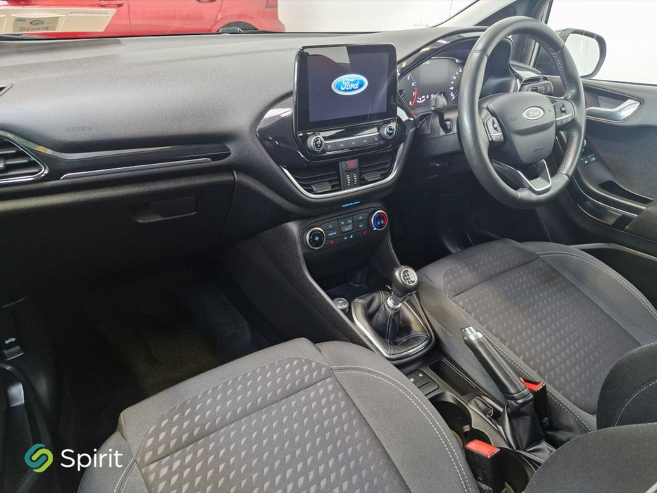 2019 Ford Fiesta - image 4