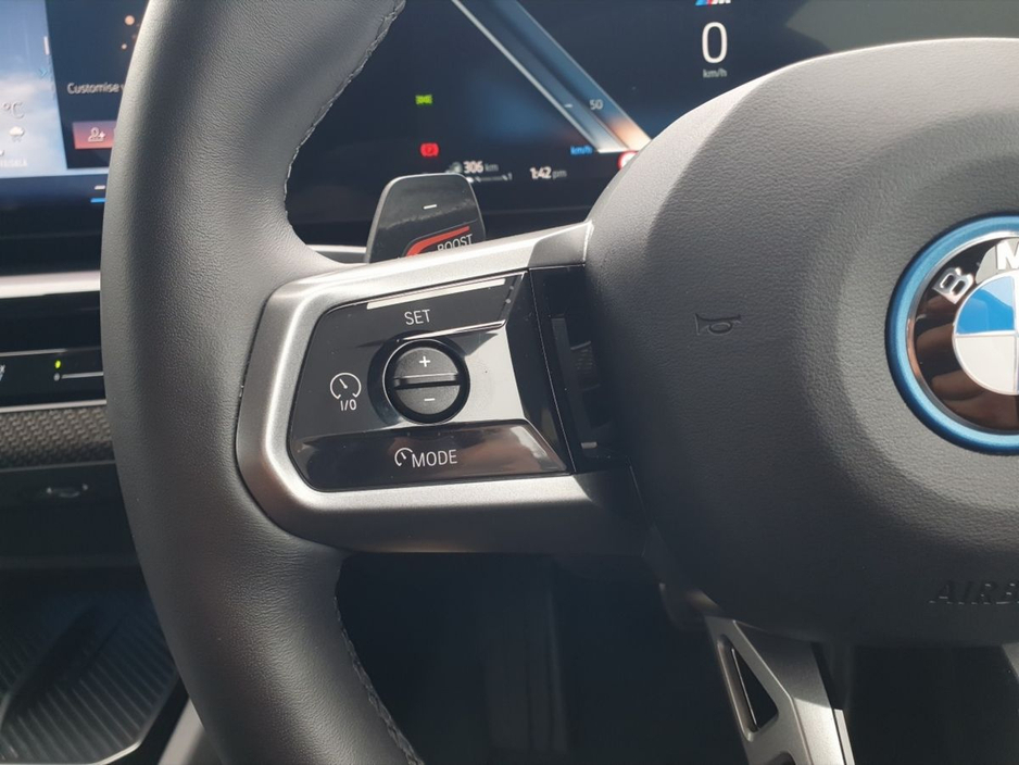 2025 BMW 5 Series 530e M Sport €72,995