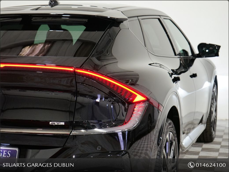 2026 Kia EV6 - image 11