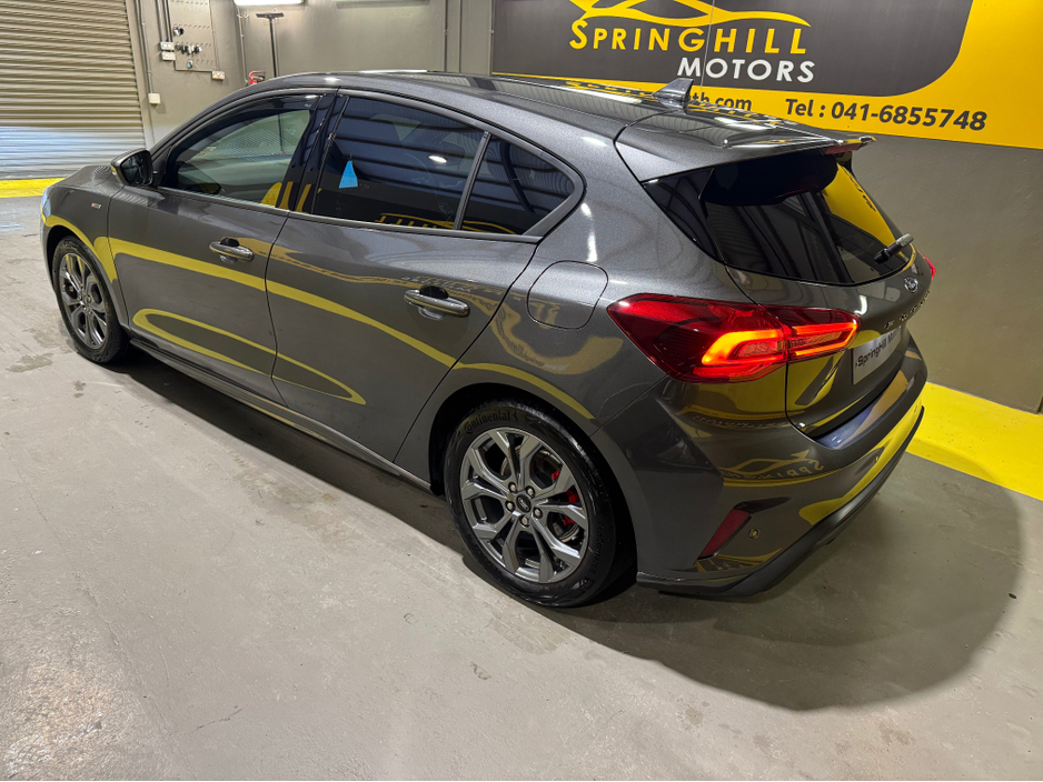 2025 Ford Focus ST-LINE 5DR 1.0T 125 MHEV €29,950