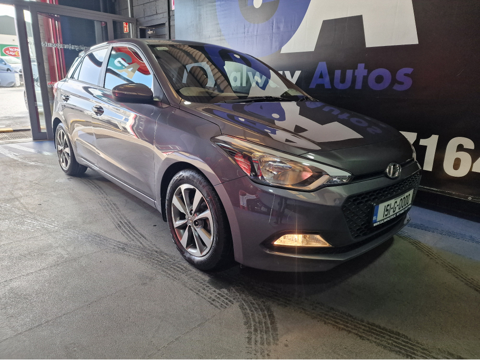 2015 Hyundai i20 - image 12