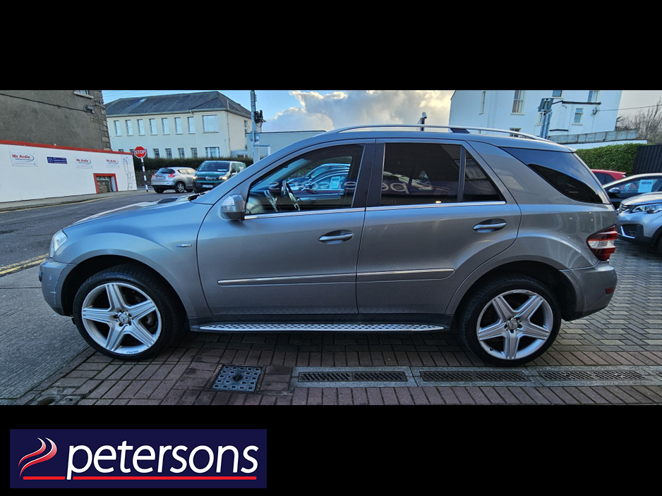 2010 Mercedes-Benz M Class ML300 CDI BLUE EFFICIENCY SPORT 5DR AUTOMATIC €10,950