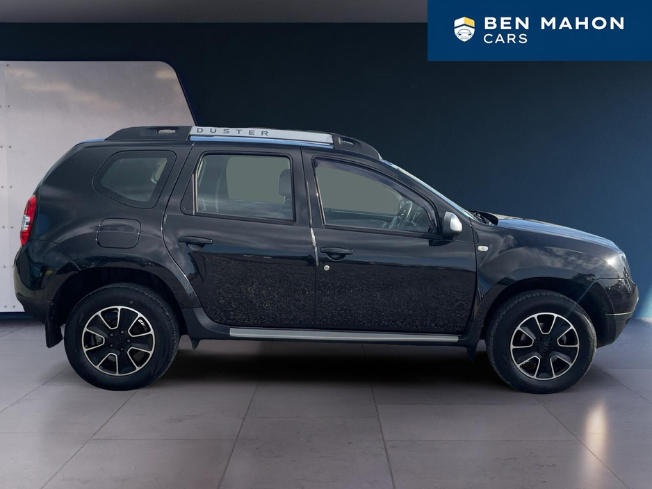2016 Dacia Duster - image 2