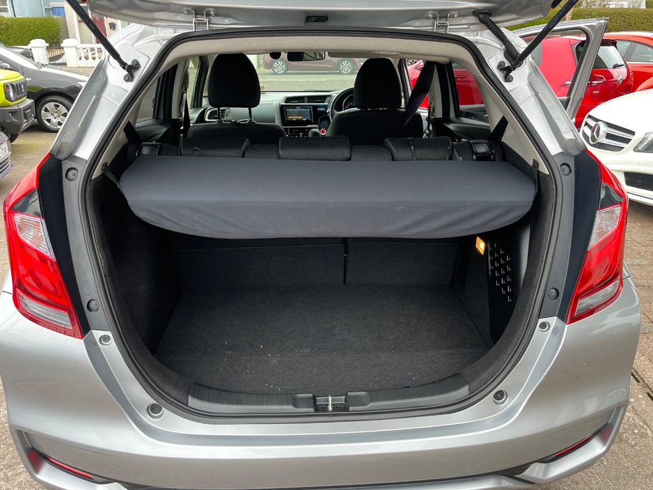 2019 Honda Fit - image 8