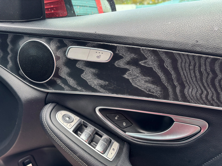 2016 Mercedes-Benz C Class - image 14