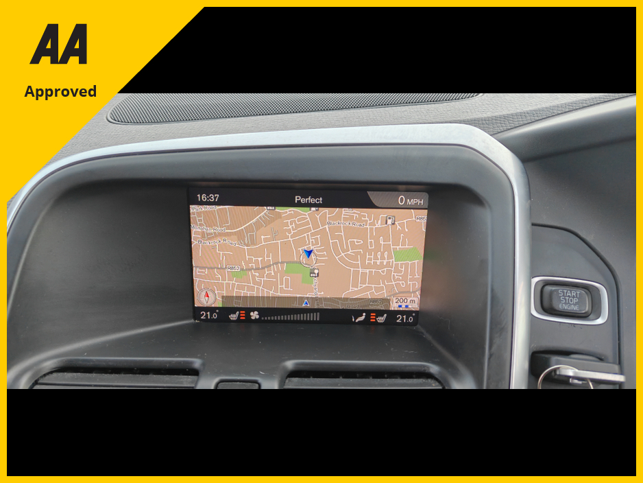 2017 Volvo XC60 - image 20