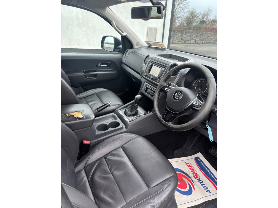 2015 Volkswagen Amarok - image 7