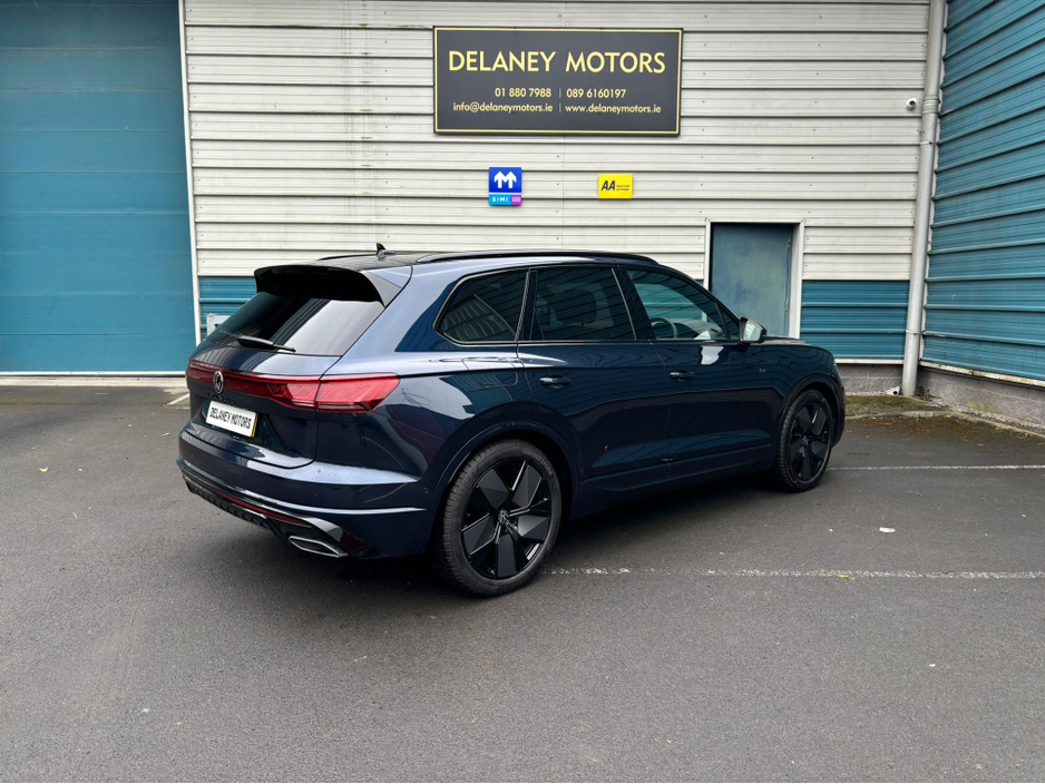 2023 Volkswagen Touareg N1 2 Seat Commercial Van €59,950