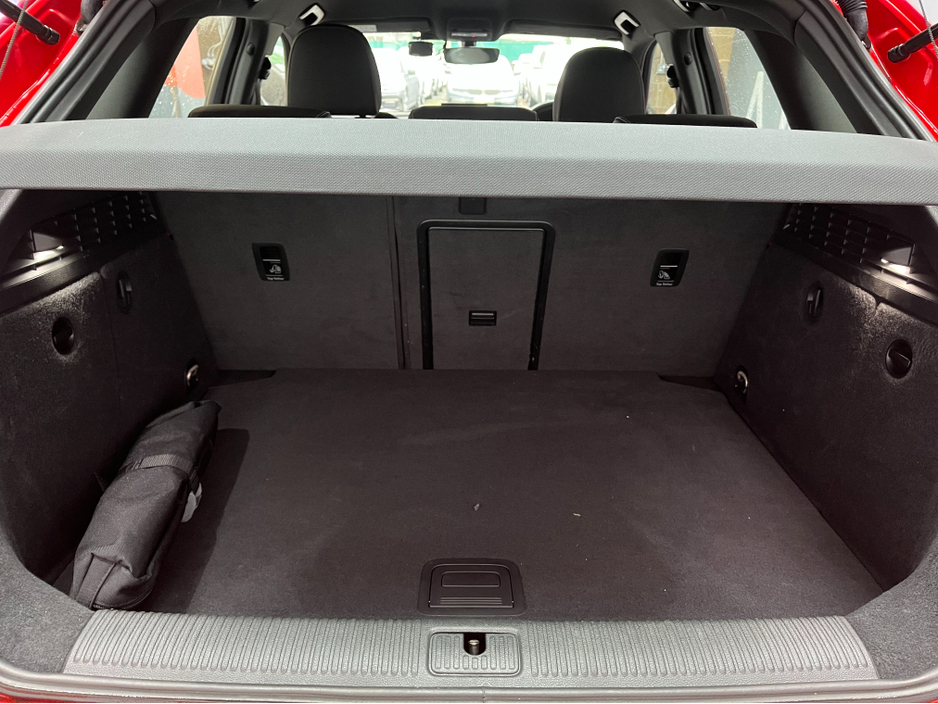 2016 Audi A3 €15950! 2016 AUDI A3 SB E-TRON S LINE 1.4 AUTOMATIC / CRUISE CONTROL / REVERSE CAMERA / ELECTRIC SEATS / PADDLE SHIFTERS AND MORE €15,950