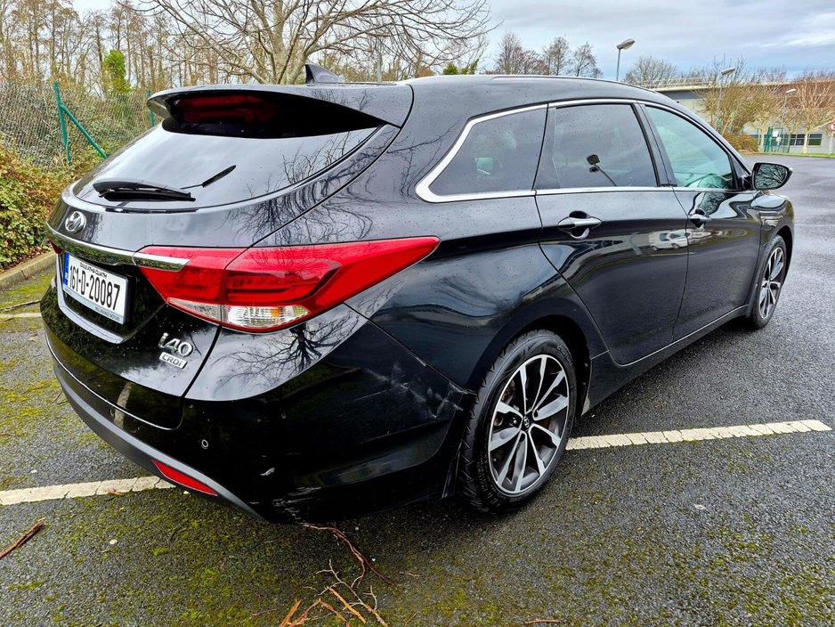 2016 Hyundai i40 - image 2