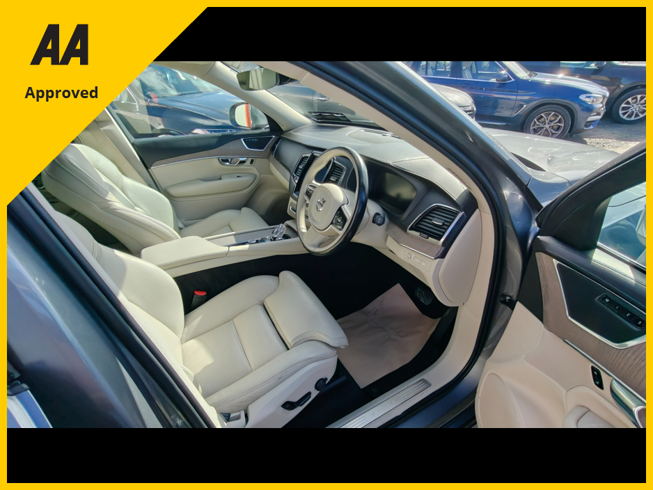 2019 Volvo XC90 - image 13