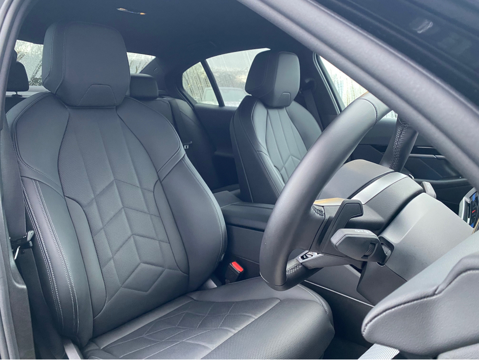 2024 BMW 5 Series 520i MSPORT 4DR AUTO €55,995