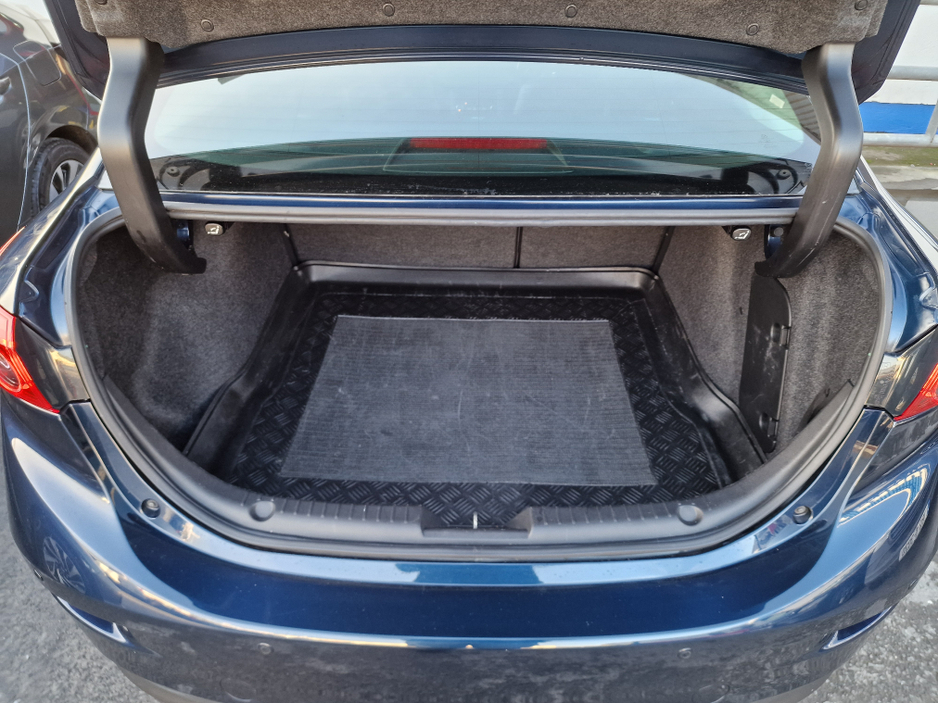 2016 Mazda Mazda3 PETROL-SPORT NAV-LOW MILES-NEW NCT €10,950