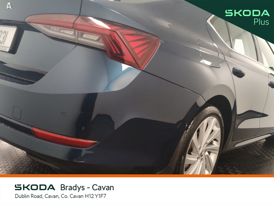 2023 Skoda Octavia - image 20